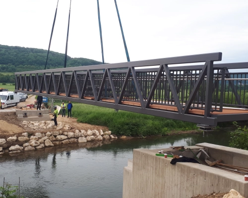 Erneuerung des Pioniersteges über die Wiesent